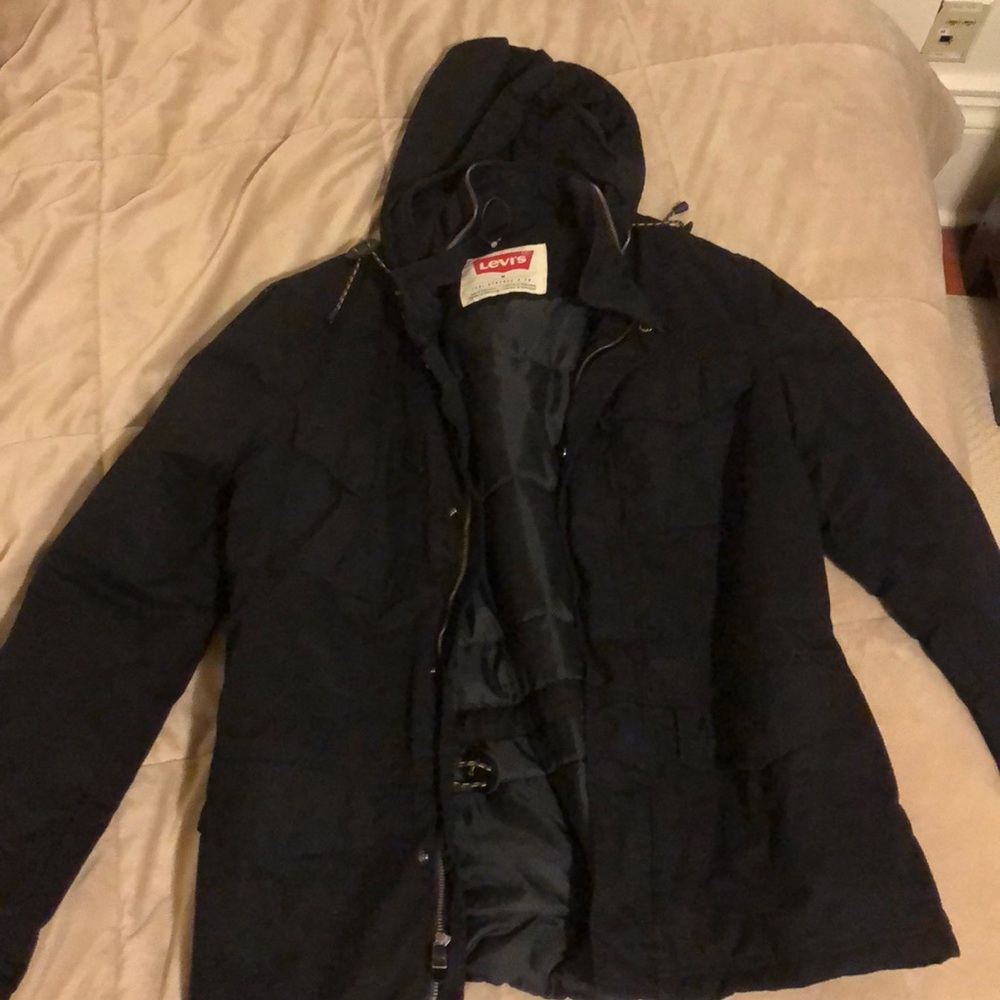 Levi’s Down Jacket with collapsable hood